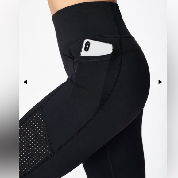 Sweaty Betty Zero Gravity High-Waisted 7/8 Running Leggings - Picture 2 of 13